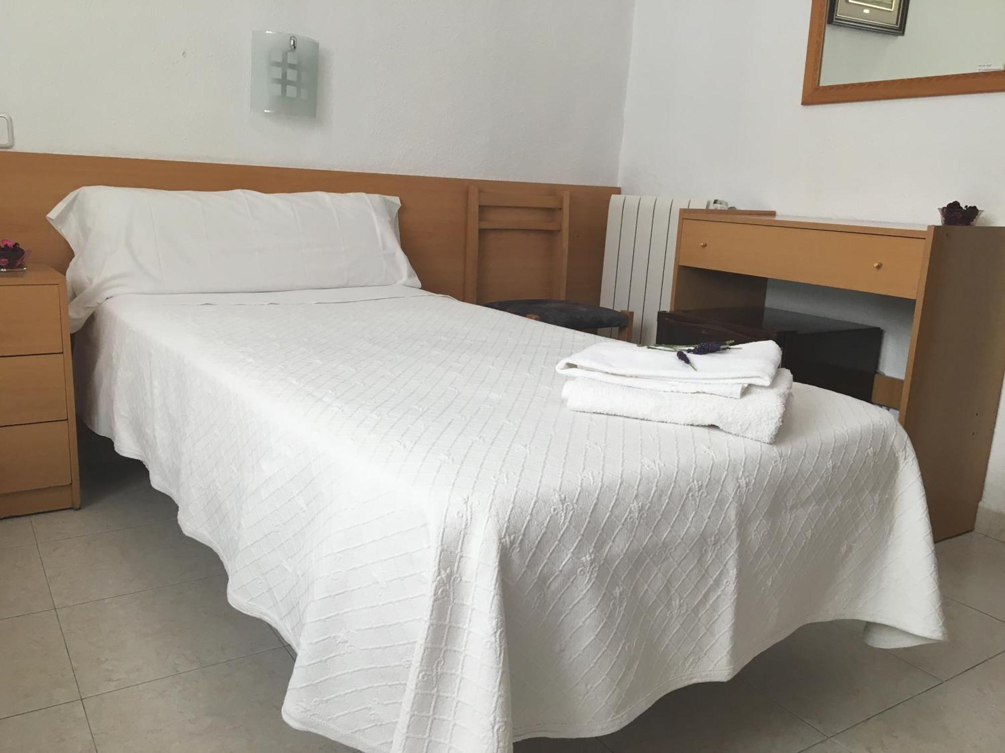 Hostal R. Lido — Fotos 1